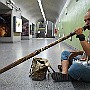 Colombia on My Mind.  Maikol Rodriguez: Didgeridoo and Derbaki. : Fotos Subte 38 25 Ene 2017