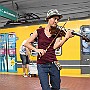 Aesthetic Fiddler.  Rosa Contreras: Violin. : Fotos Subte 4 4 Nov 2016