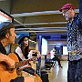 Lessons at Terminal Station.  Violeta Lipshitz: Vocal. Martín Barone: Vocal and Guitar. : Fotos Subte 46  8 Feb 2017